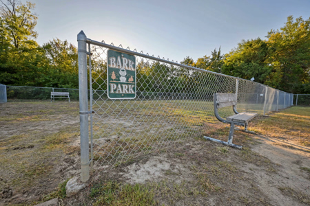 Churchill-Commerce 10